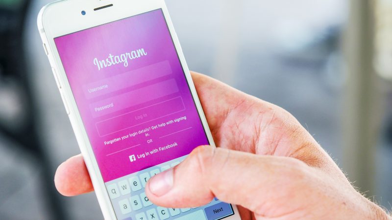 How can you earn money on Instagram? Here are 6 ways to Embrace